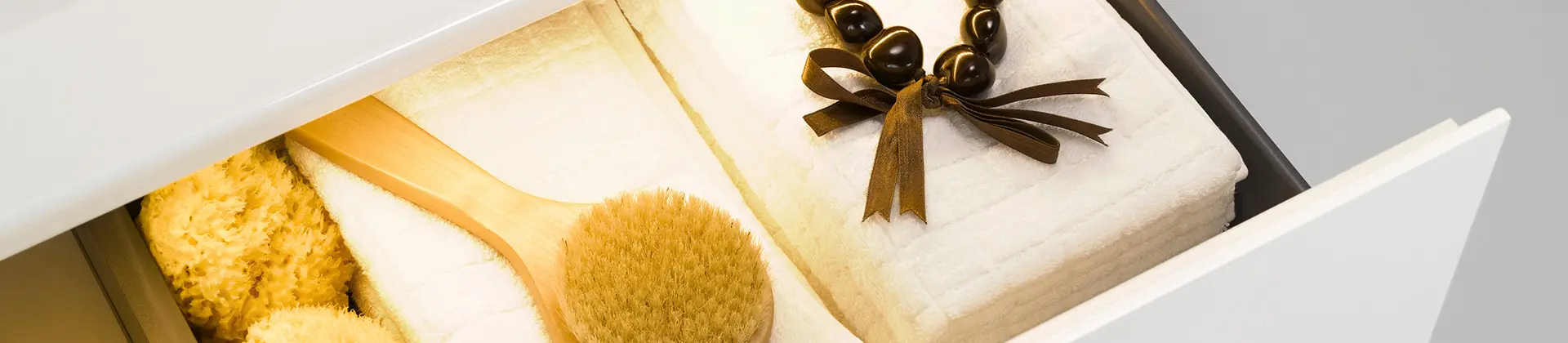 lisätarvikkeet kylpyhuonekalusteet